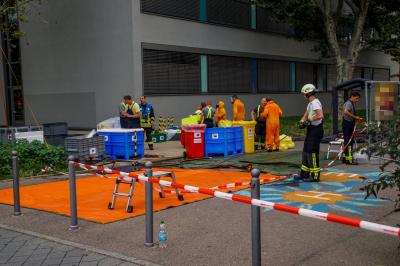 Ludwigsburg: Chlorgasalarm im Campusbad sorgt fuer einen Grosseinsatz